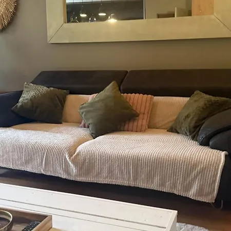 Appartement Old - Elegant Cocoon 70 M2-garden 55 M2 *