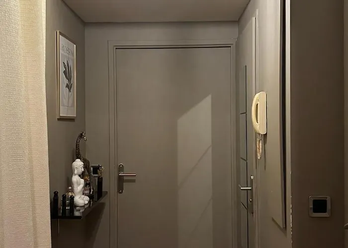 Appartement Old - Elegant Cocoon 70 M2-garden 55 M2 *